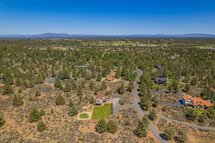 21770 Eastmont Dr, Bend, OR 97701 - Photo 88