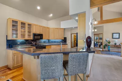 343 Mount Washington Drive, Bend, OR 97702 - Photo 10
