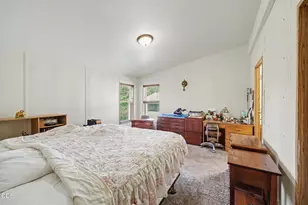 5121 Cloverlawn Dr, Grants Pass, OR 97527 - Photo 18