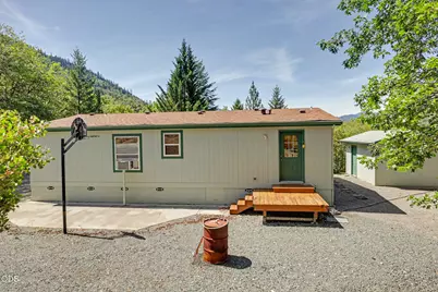 5121 Cloverlawn Drive, Grants Pass, OR 97527 - Photo 36