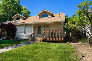 922 NW Ogden Ave, Bend, OR 97703 - Photo 4