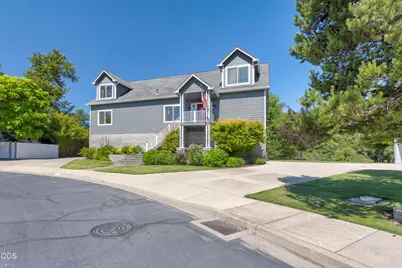 106 Creek View Lane, Rogue River, OR 97537 - Photo 4