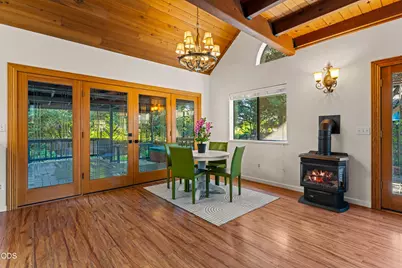 104 NW Dawnhill Court, Grants Pass, OR 97526 - Photo 6