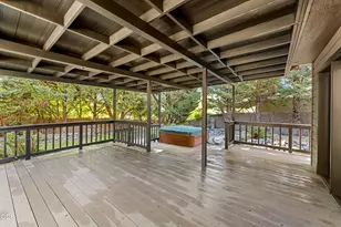 104 NW Dawnhill Ct, Grants Pass, OR 97526 - Photo 32