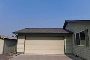 6565 NW Homestead Way, Redmond, OR 97756 - Photo 2