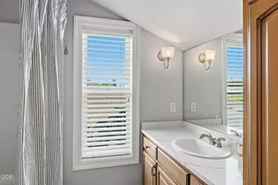 1085 Oak Grove, Eagle Point, OR 97524 - Photo 48