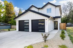 1312 NW Conklin Ave, Grants Pass, OR 97526 - Photo 2