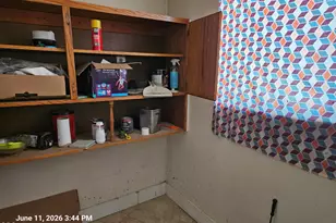 139 S 2nd Ave, Chiloquin, OR 97624 - Photo 12