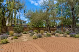 2639 NE Harvey Ln, Bend, OR 97701 - Photo 22