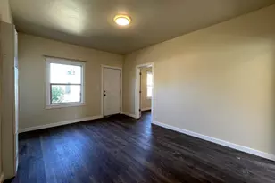 325 W 4th St, Medford, OR 97501 - Photo 20