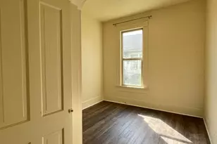 325 W 4th St, Medford, OR 97501 - Photo 14