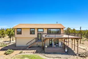4855 NW 57th St, Redmond, OR 97756 - Photo 2