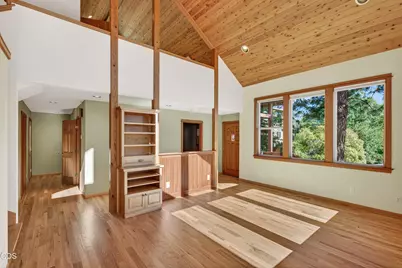 307 Hillcrest Street, Ashland, OR 97520 - Photo 4