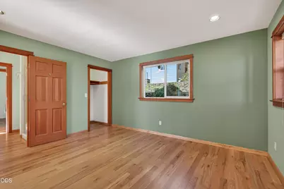 307 Hillcrest Street, Ashland, OR 97520 - Photo 12