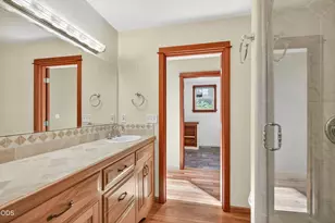 307 Hillcrest St, Ashland, OR 97520 - Photo 14