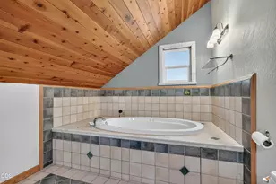 307 Hillcrest St, Ashland, OR 97520 - Photo 20