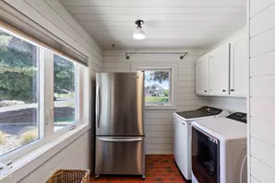 66300 White Rock Loop, Bend, OR 97703 - Photo 24