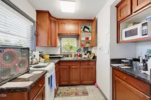 326 N Main St, Ashland, OR 97520 - Photo 40