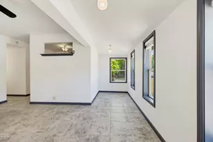 326 N Main St, Ashland, OR 97520 - Photo 22
