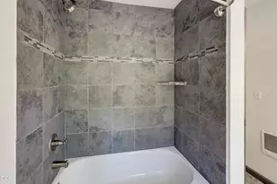 326 N Main St, Ashland, OR 97520 - Photo 32