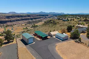 13601 SW Peninsula Dr, Terrebonne, OR 97760 - Photo 28