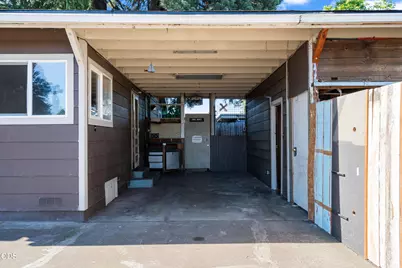 1004 S Grape Street, Medford, OR 97501 - Photo 4