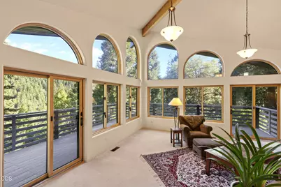24041 Highway 140, Eagle Point, OR 97524 - Photo 8