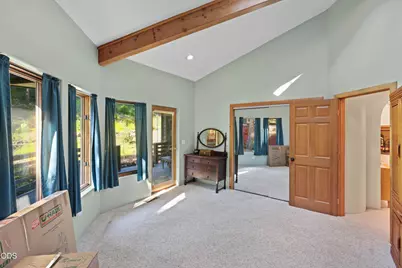 24041 Highway 140, Eagle Point, OR 97524 - Photo 32