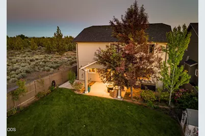 21314 SE Daylily Avenue, Bend, OR 97702 - Photo 4