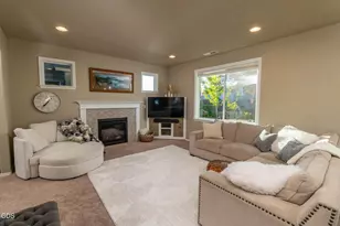 21314 SE Daylily Ave, Bend, OR 97702 - Photo 10