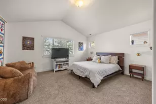 3144 NE Monte Vista Ln, Bend, OR 97701 - Photo 20