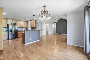 1056 Highlands Dr, Eagle Point, OR 97524 - Photo 12