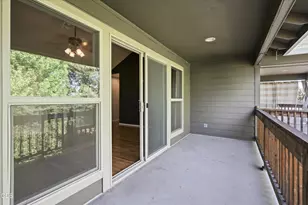 1056 Highlands Dr, Eagle Point, OR 97524 - Photo 16