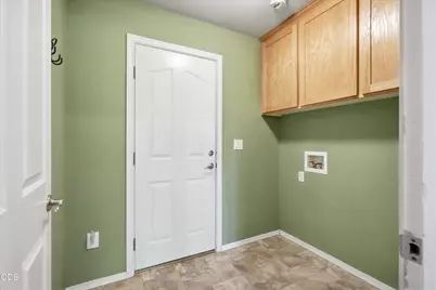 1056 Highlands Drive, Eagle Point, OR 97524 - Photo 18