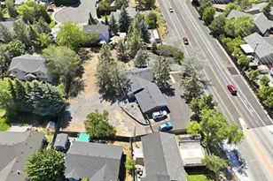 1975 NE Butler Market Rd, Bend, OR 97701 - Photo 26