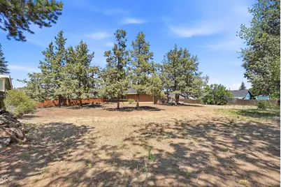 1975 NE Butler Market Road, Bend, OR 97701 - Photo 22