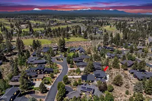 19460 Randall Ct, Bend, OR 97702 - Photo 2