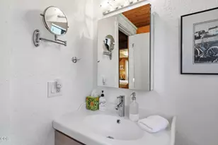 71105 Meadow Grass Cir, Black Butte Ranch, OR 97759 - Photo 48