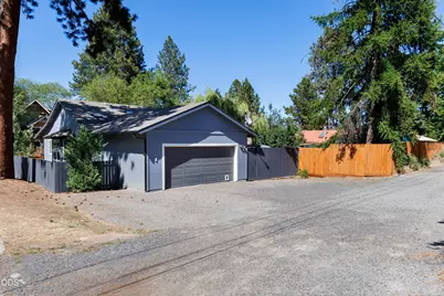 1223 NW Fresno Avenue, Bend, OR 97703 - Photo 22