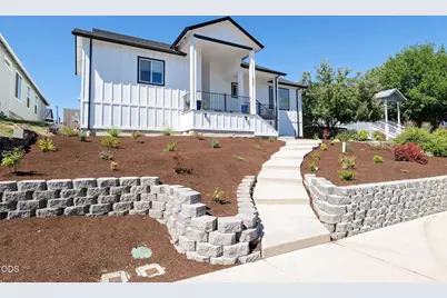 990 Win Way, Eagle Point, OR 97524 - Photo 42