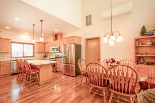 55620 Wagon Master Way, Bend, OR 97707 - Photo 10