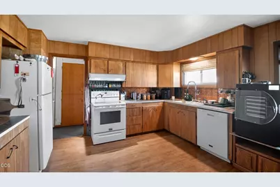 129 S Milwaukie Avenue #129, 131 ,131 1/2, Hines, OR 97738 - Photo 14