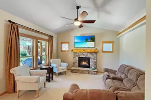 2021 SW 41st St, Redmond, OR 97756 - Photo 12