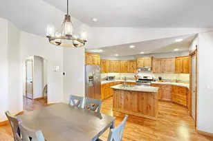 2021 SW 41st St, Redmond, OR 97756 - Photo 6