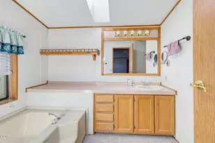 714 Mindy Sue, Medford, OR 97501 - Photo 30
