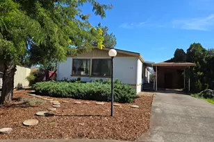 714 Mindy Sue, Medford, OR 97501 - Photo 2