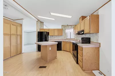 714 Mindy Sue, Medford, OR 97501 - Photo 20