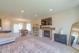 300 NW Double Eagle Ave, Madras, OR 97741 - Photo 10