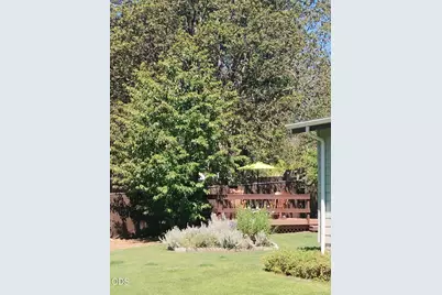 423 E Glenwood Street, Grants Pass, OR 97527 - Photo 12