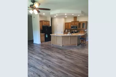 423 E Glenwood Street, Grants Pass, OR 97527 - Photo 42